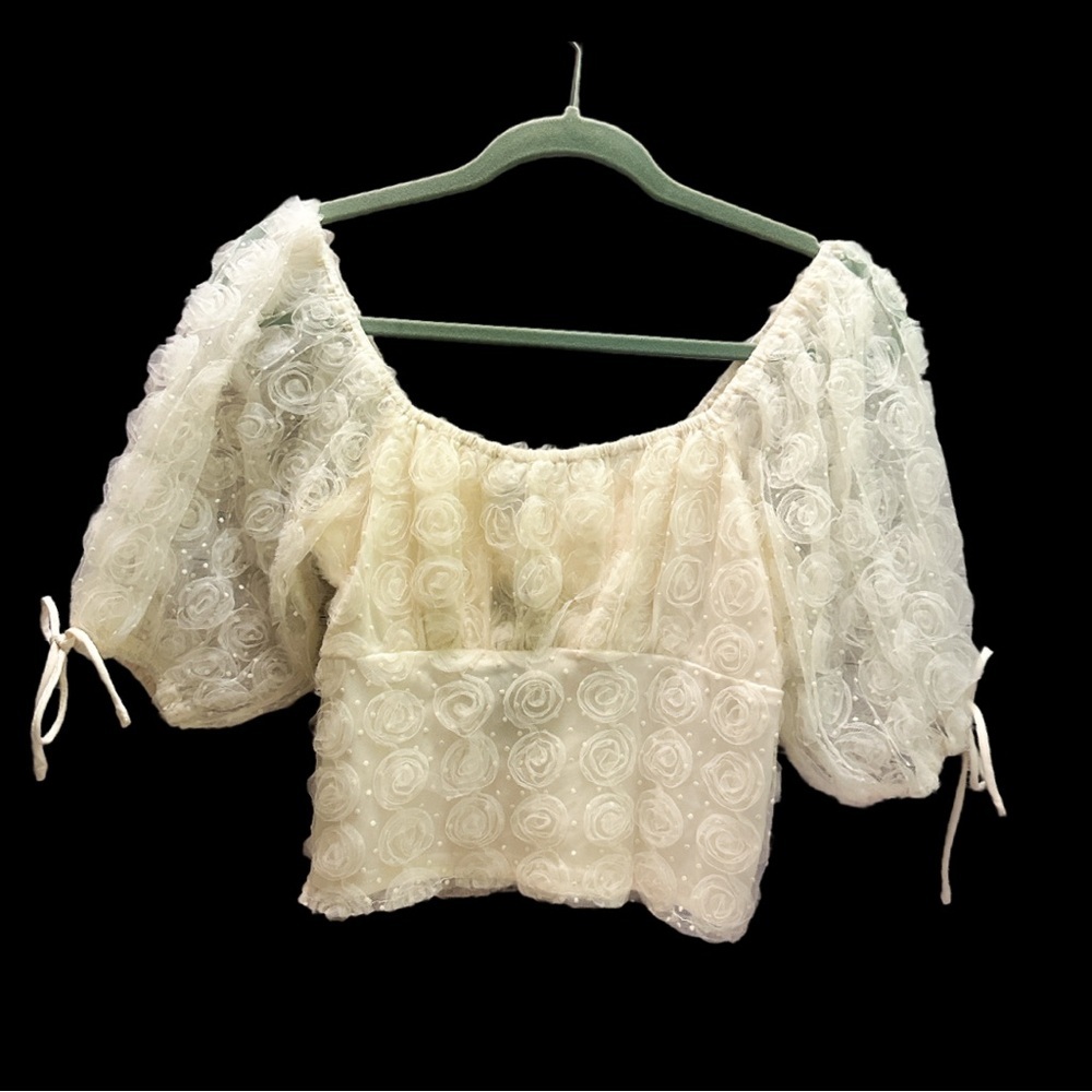 Lulu's Cream Floral Lace Blouse size S - Picture 2 of 14